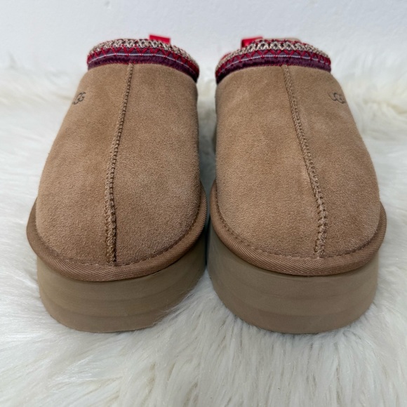 *NEW* UGG Women's Tazz II Chestnut Platform Mules - Picture 11 of 15